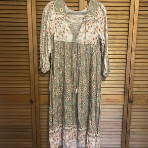 Floral Maxi Dress in Green and White